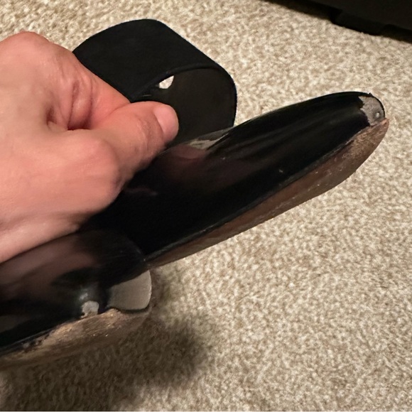 COPY - Tory Burch Heels - Picture 8 of 8